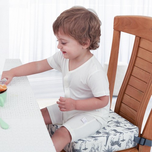 Toddlers booster seat - seat, dining